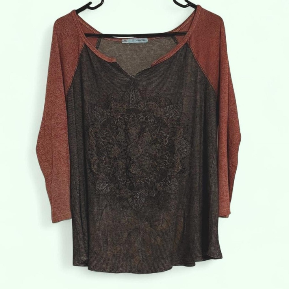 Maurice’s Boho Raglan Top in Rust Orange and Grey